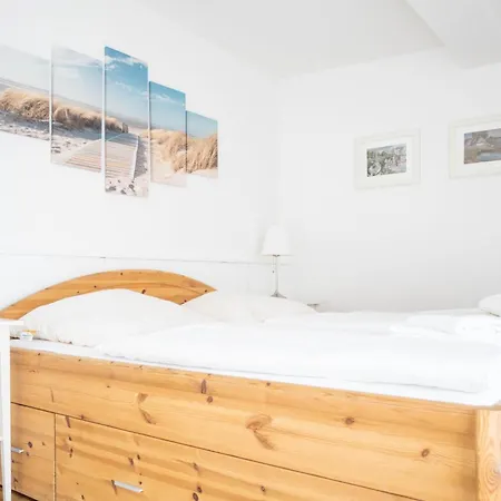 Haus Alte Baeckerei Sandbank Born